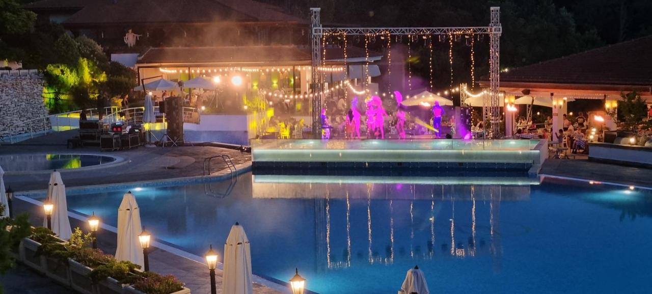 Eve Santa Marina Studios - Sea, Pools, Relax Sozopol Exterior photo